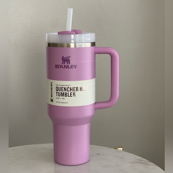 Stanley Quencher H2.0 Flowstate 40oz Tumbler - Picture 11 of 12